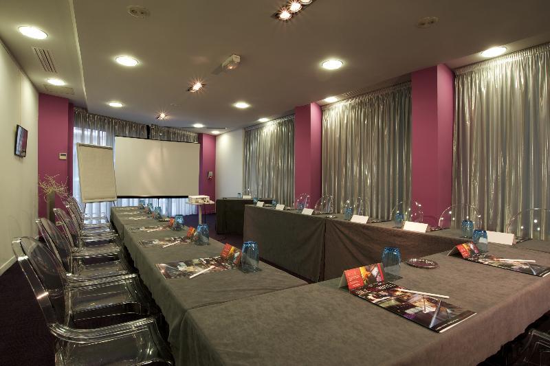 Le Rex Hotel Tarbes Luaran gambar